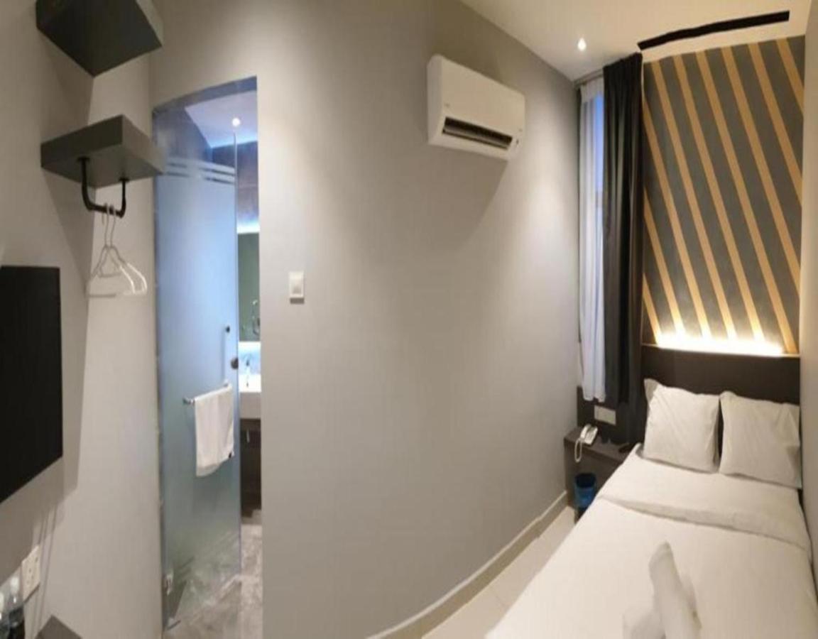 Suite Dreamz Hotel Banting Banting  Exterior foto