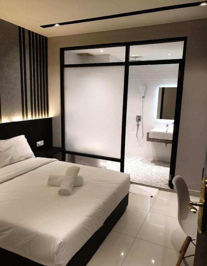 Suite Dreamz Hotel Banting Banting  Exterior foto